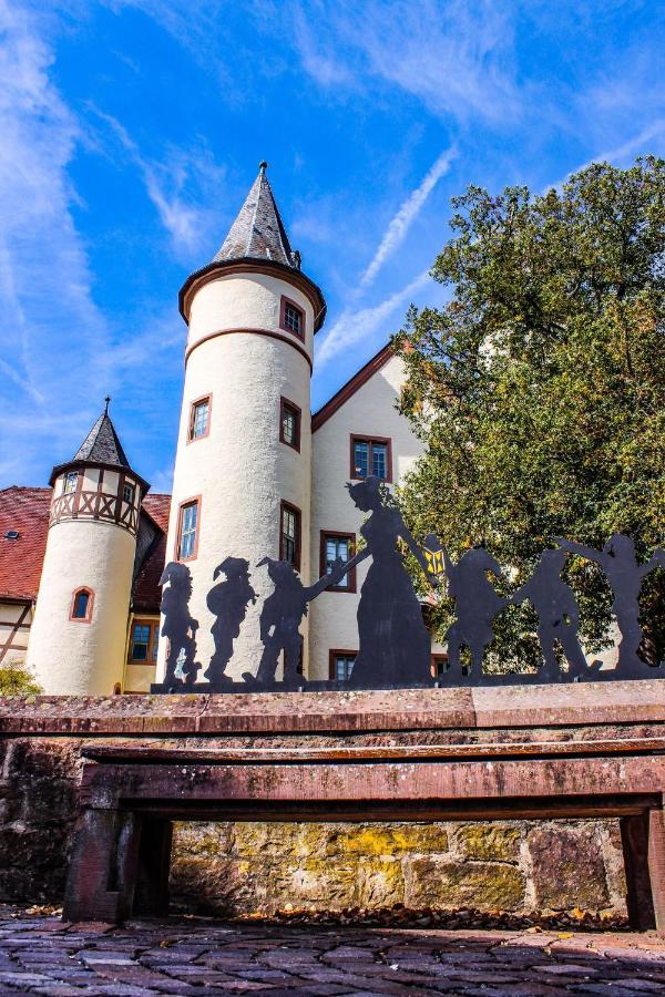 Weekly Boardinghouse Aparthotel Lohr am Main Bagian luar foto